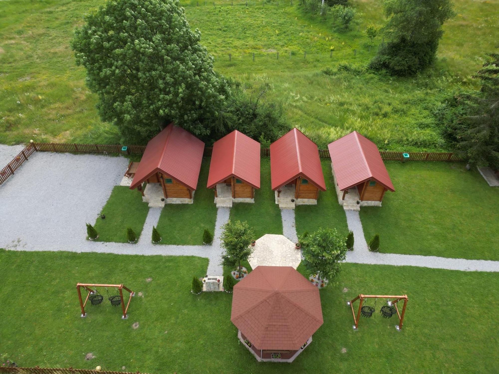 Tara Valley Eco Lounge 모이코바츠 외부 사진